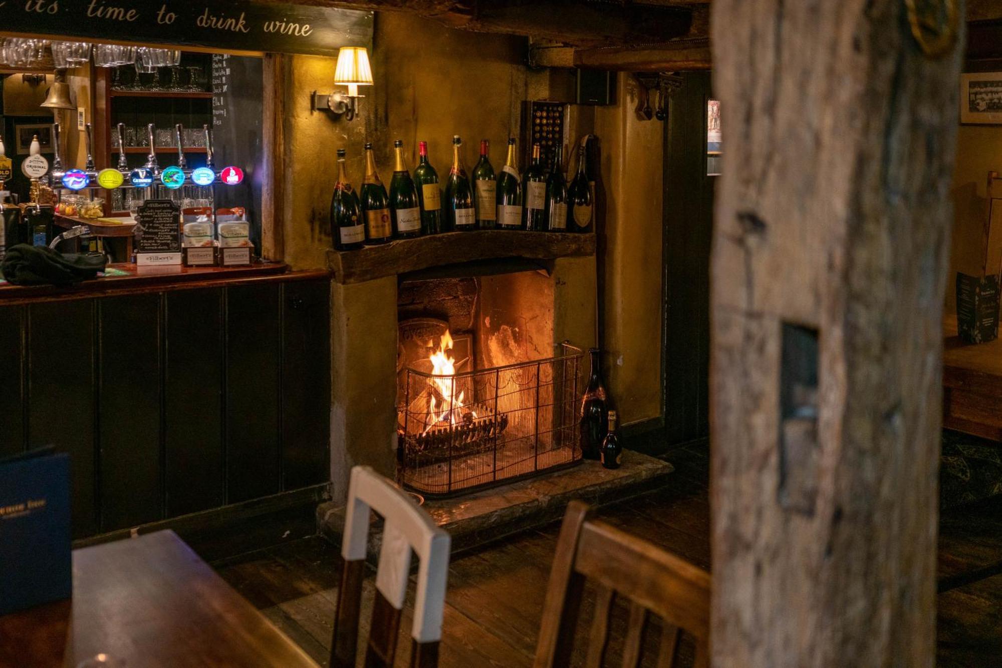 The Anchor Inn Lower Froyle Εξωτερικό φωτογραφία