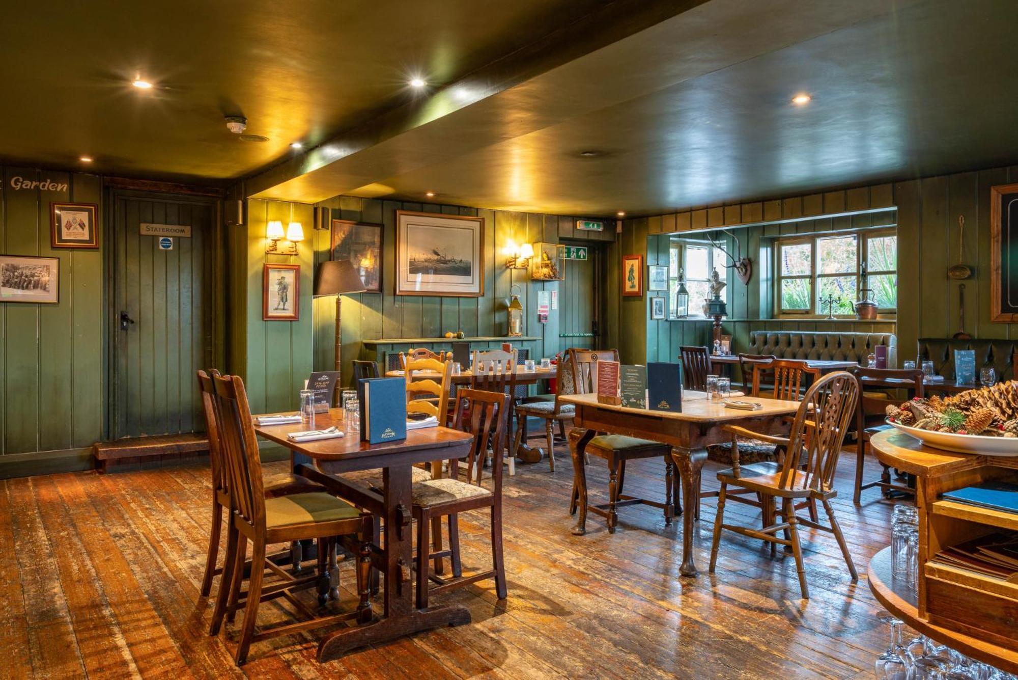 The Anchor Inn Lower Froyle Εξωτερικό φωτογραφία